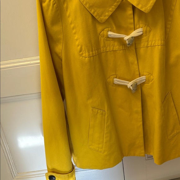 GAP Women's Yellow Utility Jacket with Toggle Closure - Picture 3 of 6